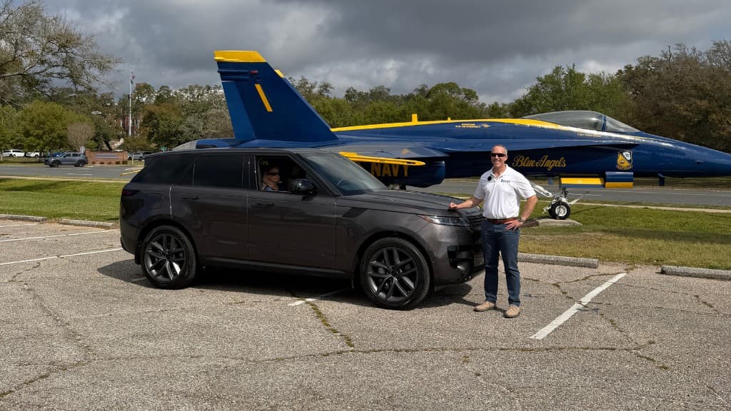 2026 Range Rover Sport SE and National Naval Aviation Museum — photo 4
